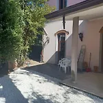 La Favola A Rovescio Camaiore