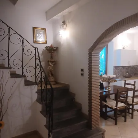 Holiday home La Favola A Rovescio *